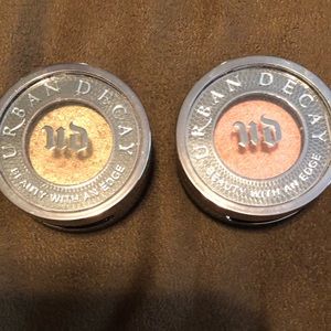 Urban Decay Single Eyeshadows-Sideline & Fireball